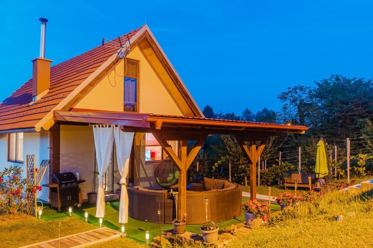 Wellness House Gudci Villa Luaran gambar